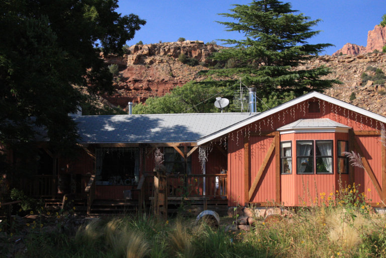 bunk house bed breakfast