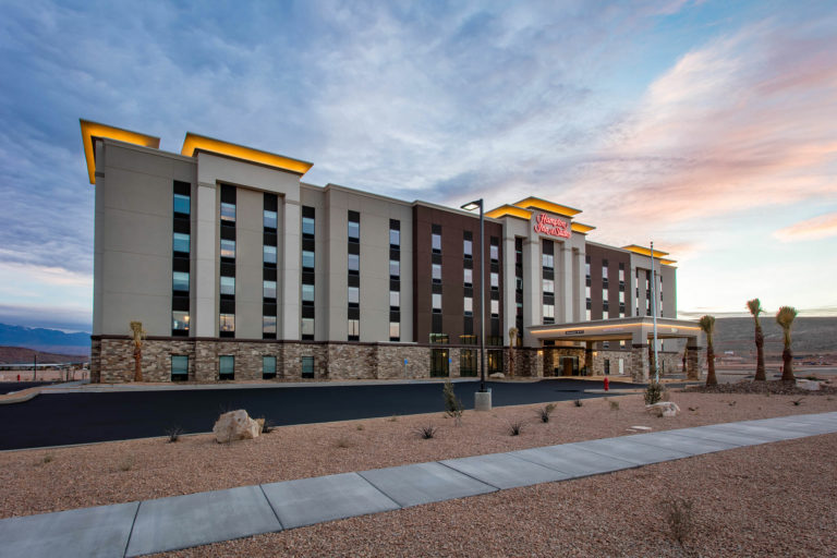 Hampton Inn & Suites SunRiver