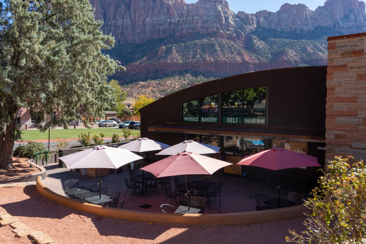 springdale sol foods supermarket 02