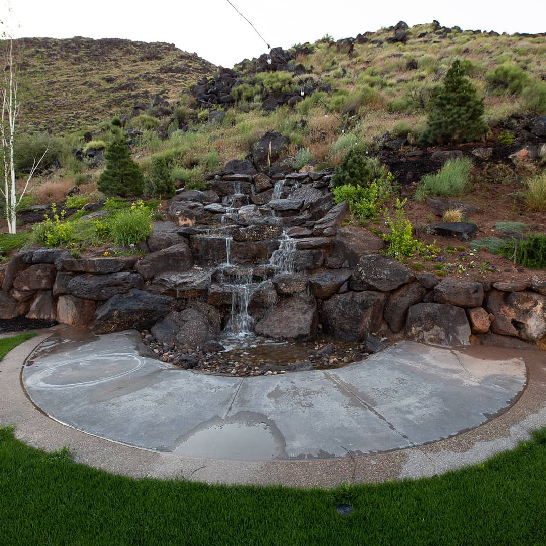 Black rock waterfall feature